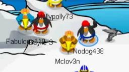 Penguin Try to tip iceberg:Club Penguin