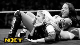 5° Alexa Bliss vs Sasha Banks 13 Novembro 2014