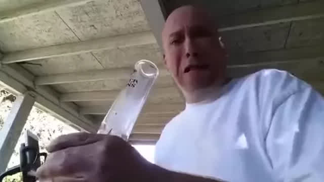 The Carolina Reaper Bong Hit