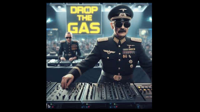 DJ HITLER - SIEG HEIL V2