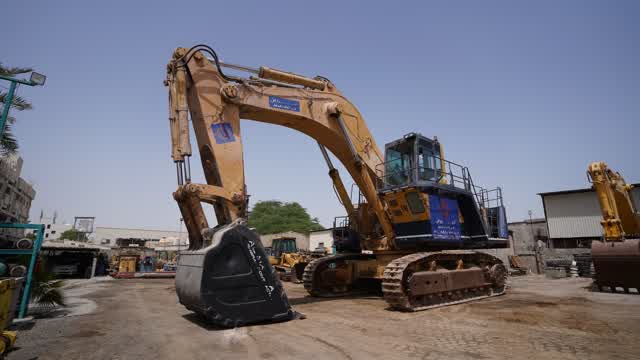 2000 Komatsu PC1600 AP-1 Track Excavator