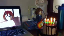 Happy Birthday Yui!!!!!! [a9ZmLpDJvLI]