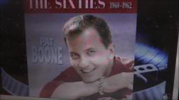 PAT BOONE---ROCK BOLL WEEVIL!!