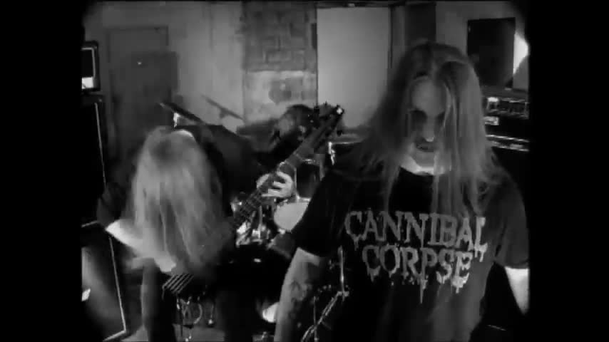 Cannibal Corpse - Sentenced to Burn (OFFICIAL VIDEO)