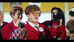 Stray Kids Christmas EveL MV