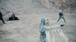 Arch Enemy - The Eagle Flies Alone (OFFICIAL VIDEO)