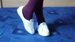 Jana shows her Adidas Piona SG Ballerinas Selena Gomez shiny white, white and silver