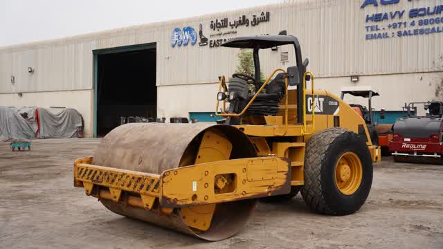 2014 Cat CS533E Single Drum Roller