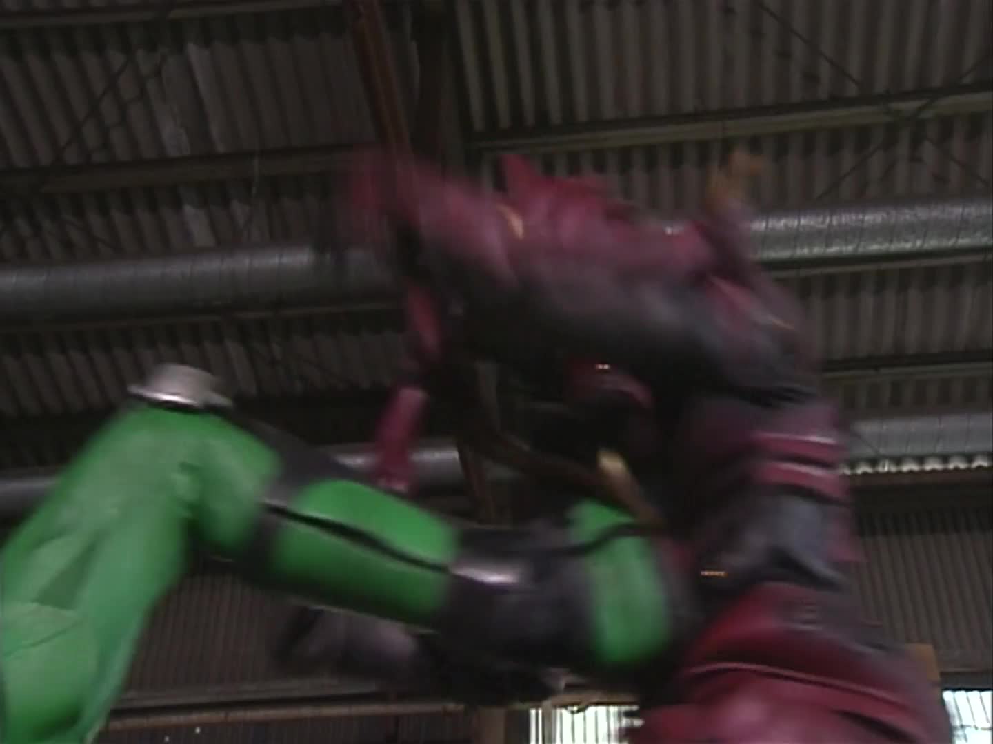 Kamen Rider Ryuki Hyper Battle Video: Ryuki vs Agito