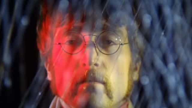 The Beatles - Strawberry Fields Forever (Vídeo Clip)