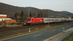 Austrian locomotive Taurus ÖBB 1116 109 leads German IC2082 "Königssee". EAT021189