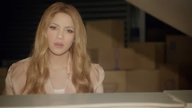 Shakira - Acróstico (Official Video)