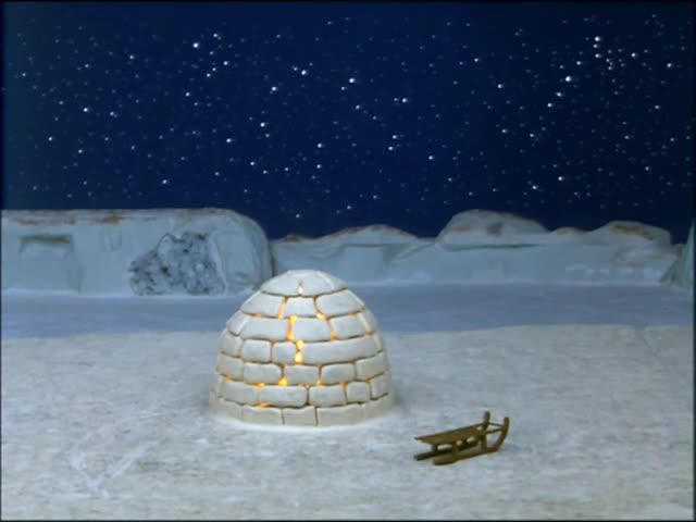 Pingu - 15. Building Igloos - (Orignal VHS version - HQ - Restored)